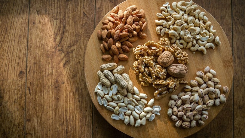 Magnezyum kaynağı ceviz, fıstık, kaju ve badem